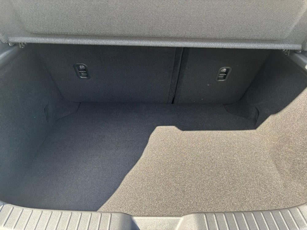Mazda Mazda3 Hatchback usata a Vercelli (14)