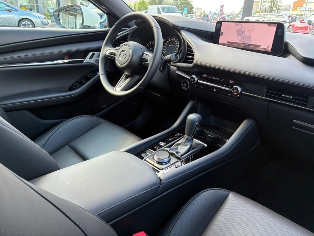 Mazda Mazda3 Hatchback usata a Vercelli (9)
