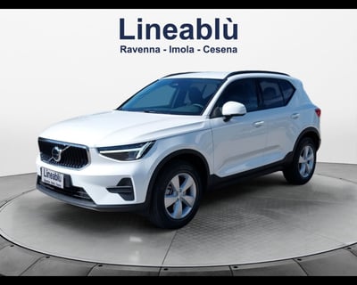 Volvo XC40 B3 automatico Essential nuova a Imola