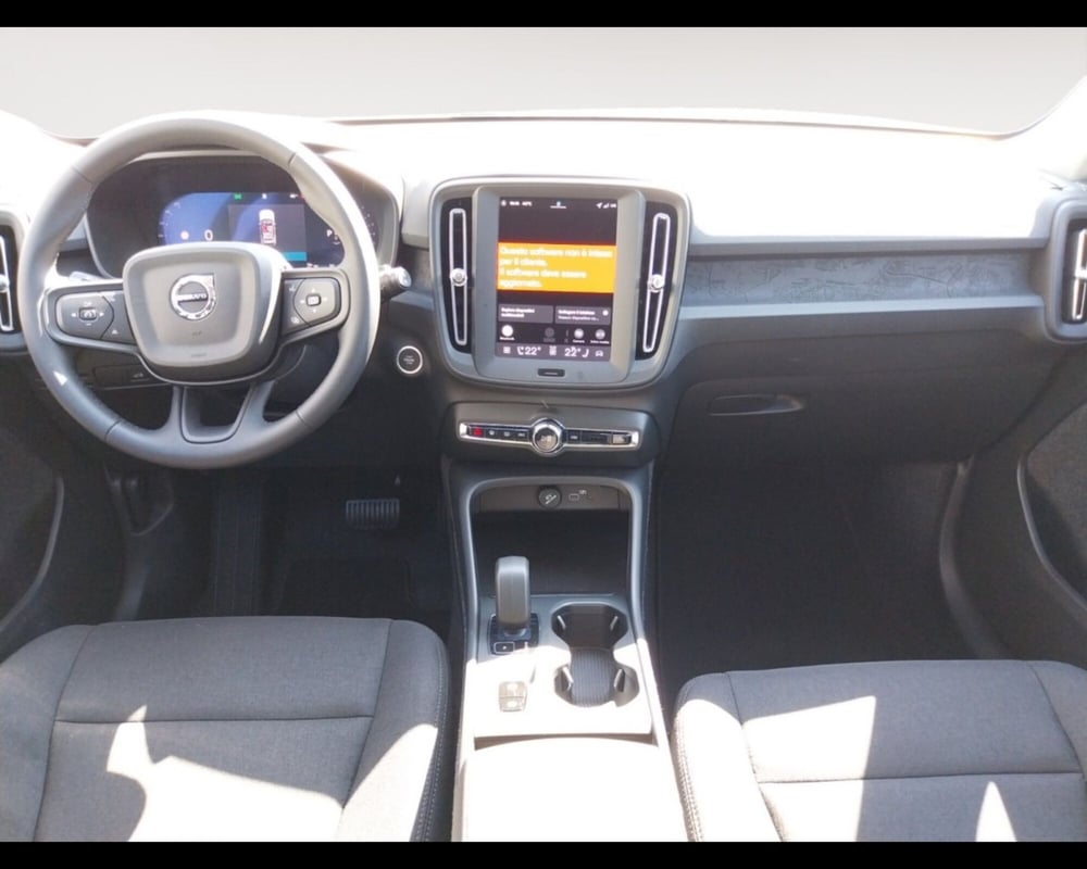 Volvo XC40 nuova a Bologna (10)