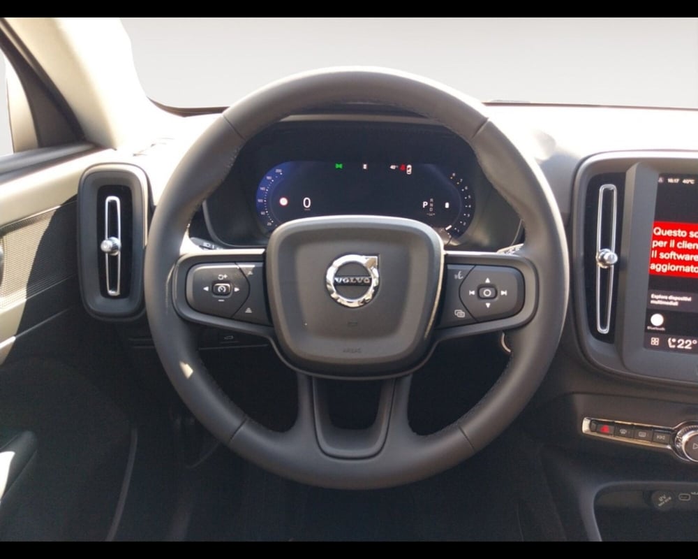 Volvo XC40 nuova a Bologna (12)