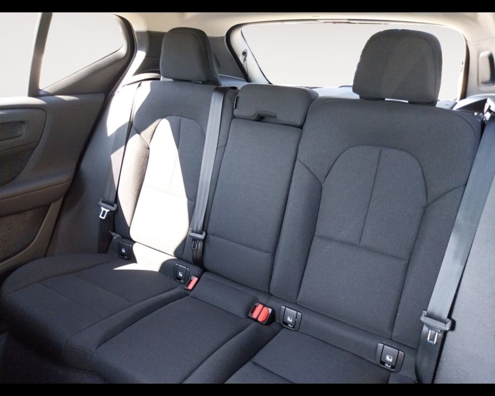 Volvo XC40 nuova a Bologna (13)