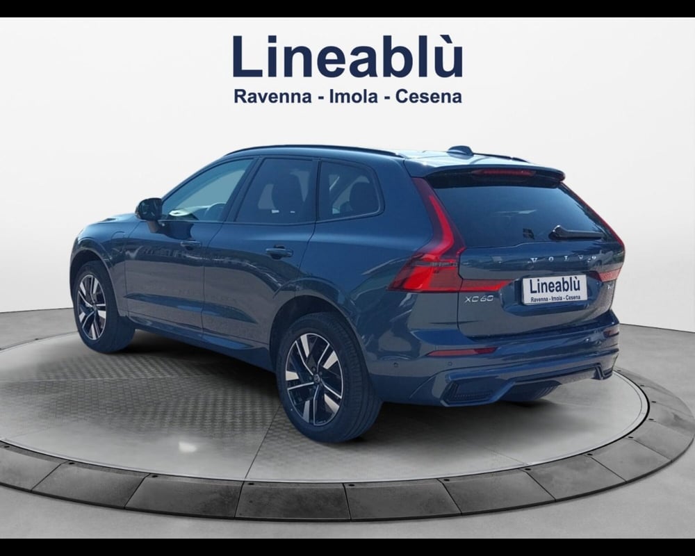 Volvo XC60 nuova a Bologna (3)