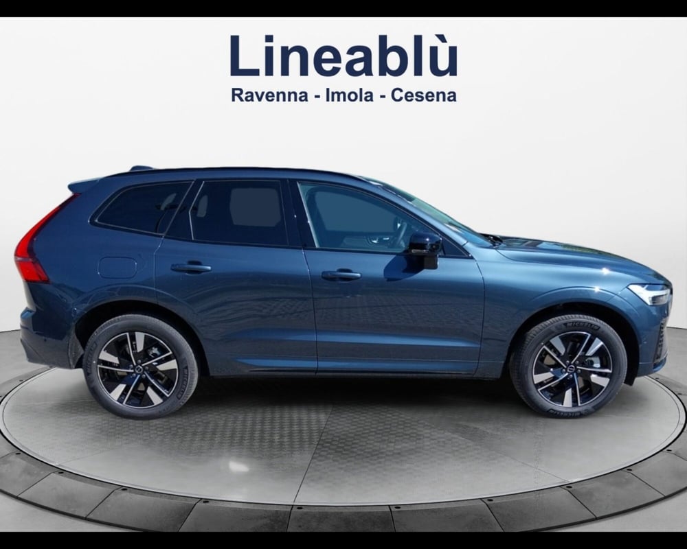 Volvo XC60 nuova a Bologna (6)
