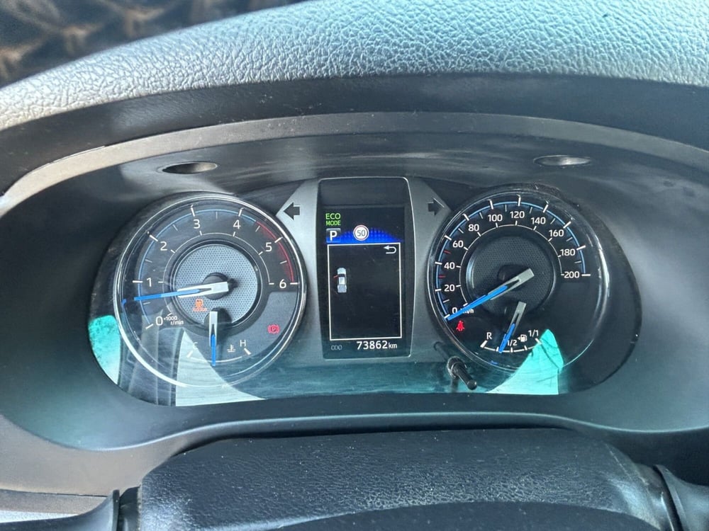 Toyota Hilux usata a Bergamo (12)
