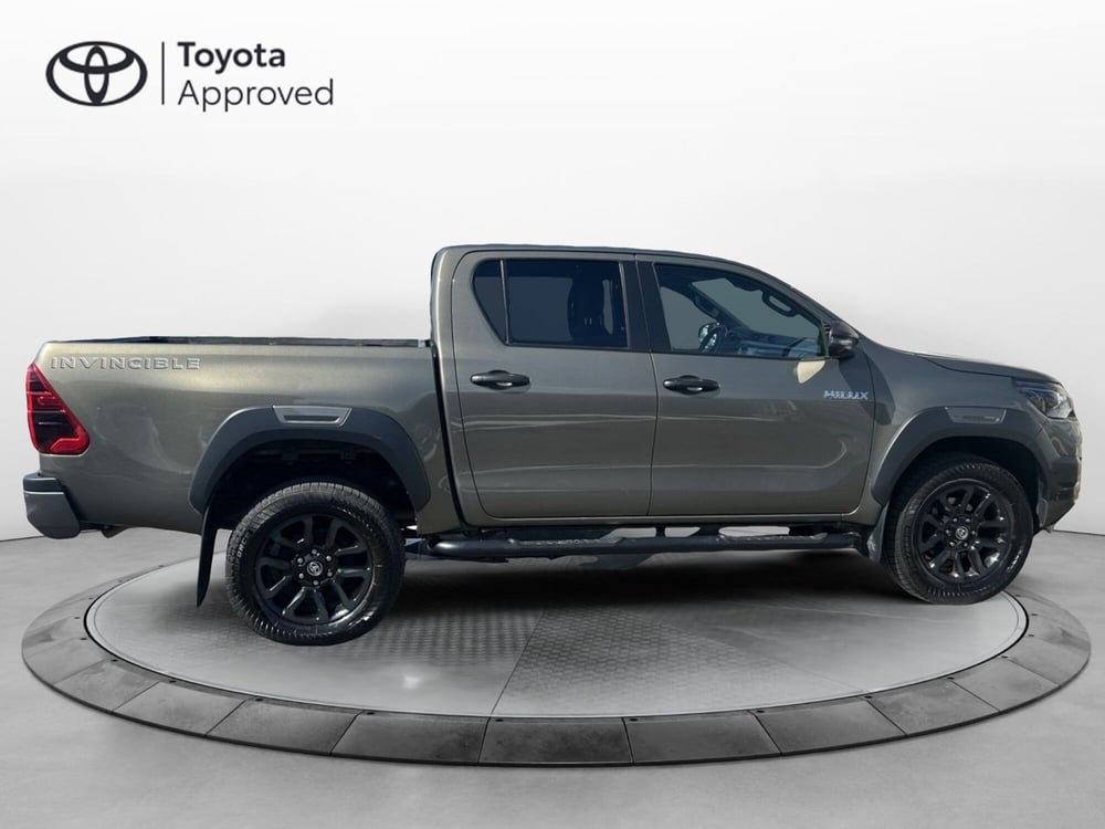Toyota Hilux usata a Bergamo (13)