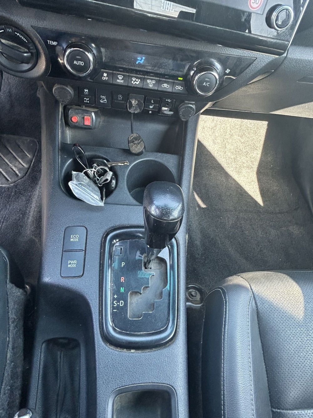 Toyota Hilux usata a Bergamo (17)