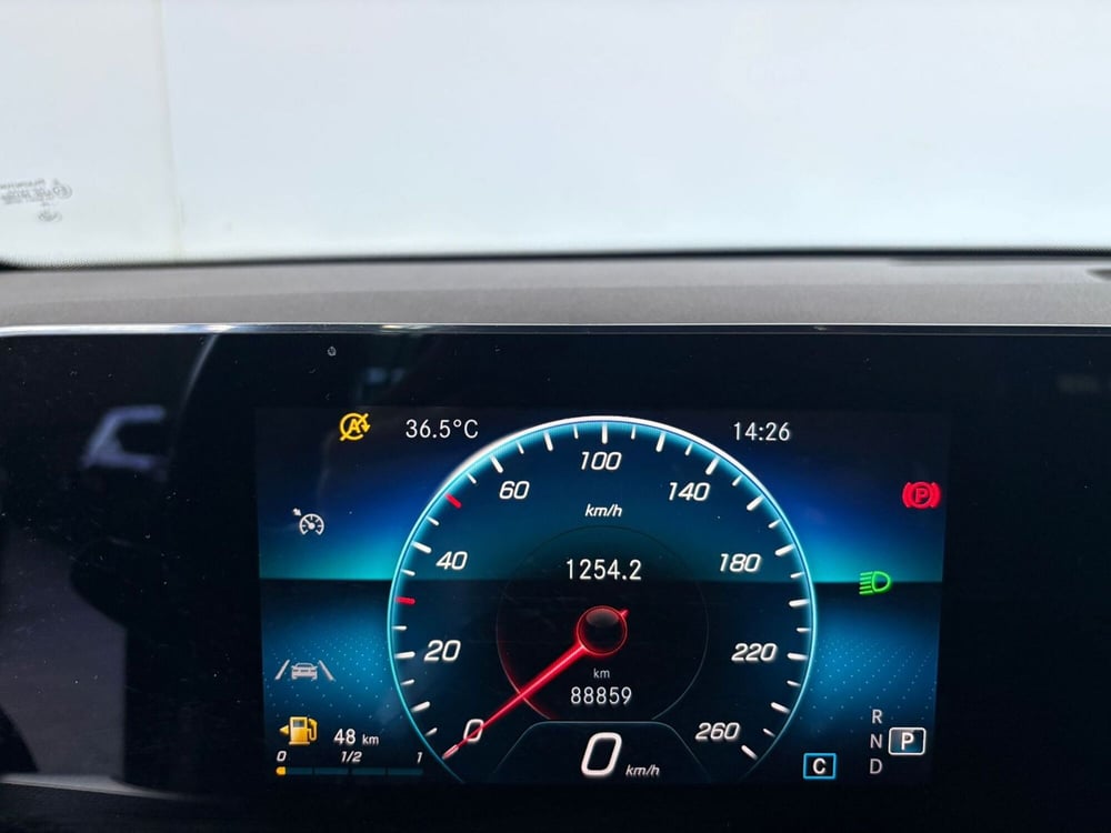 Mercedes-Benz GLB usata a Monza e Brianza (8)