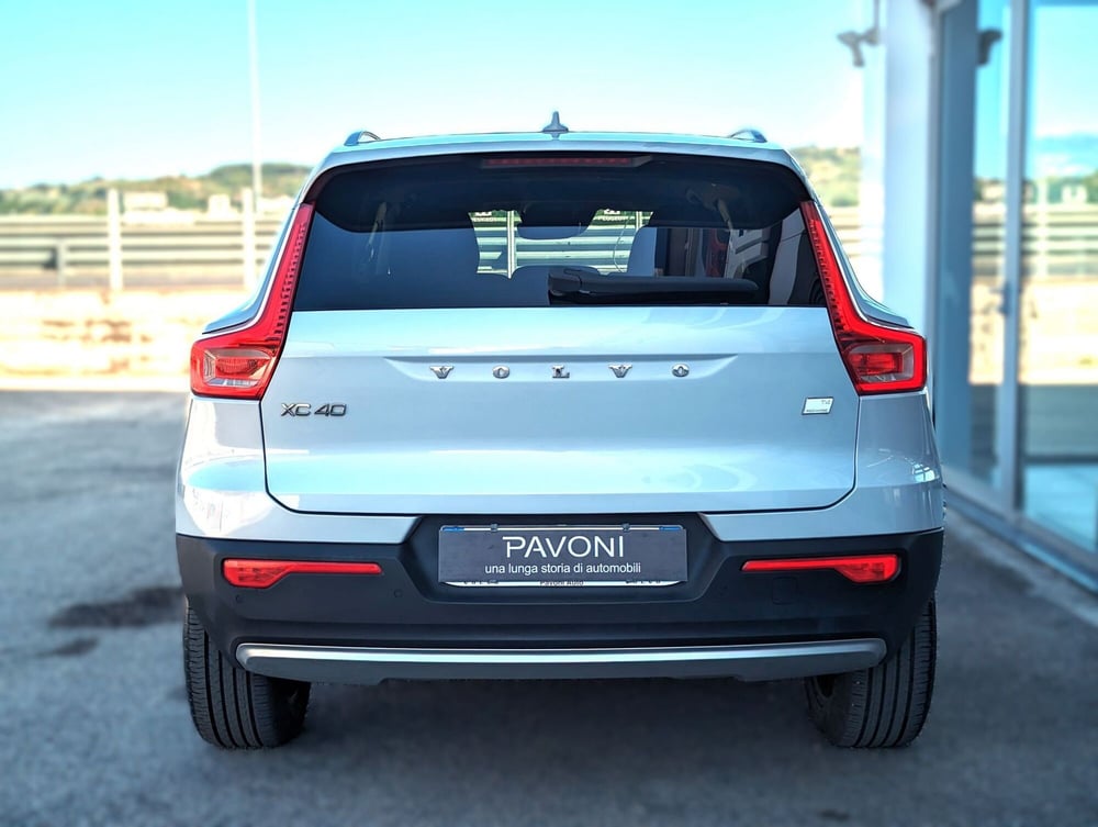 Volvo XC40 usata a Pescara (6)