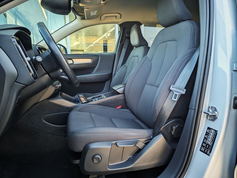 Volvo XC40 usata a Pescara (8)