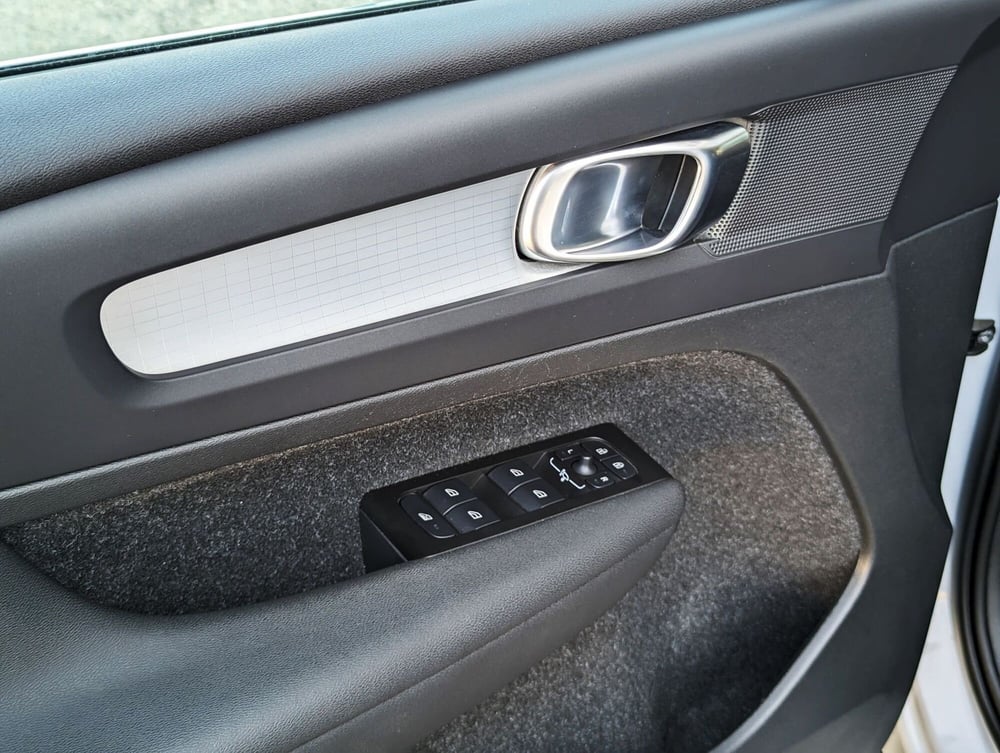 Volvo XC40 usata a Pescara (9)