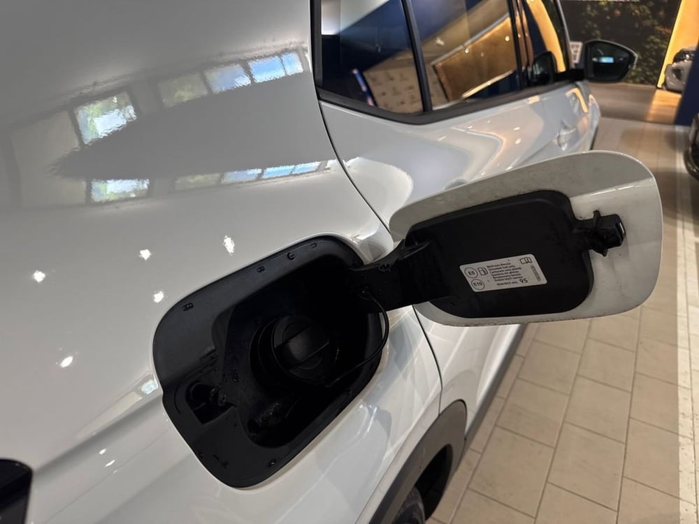 Volkswagen T-Cross usata a Prato (19)