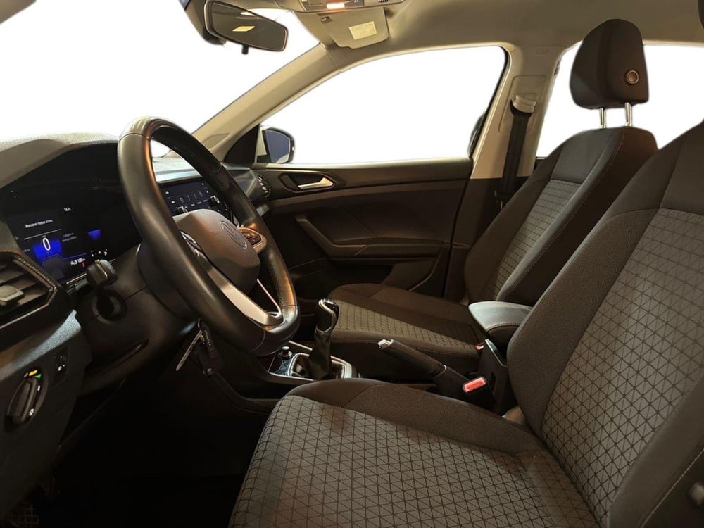 Volkswagen T-Cross usata a Prato (9)