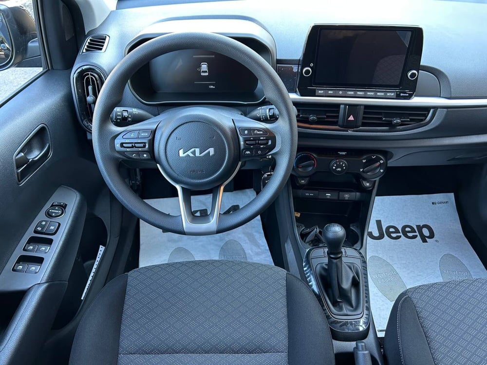 Kia Picanto nuova a Ancona (10)