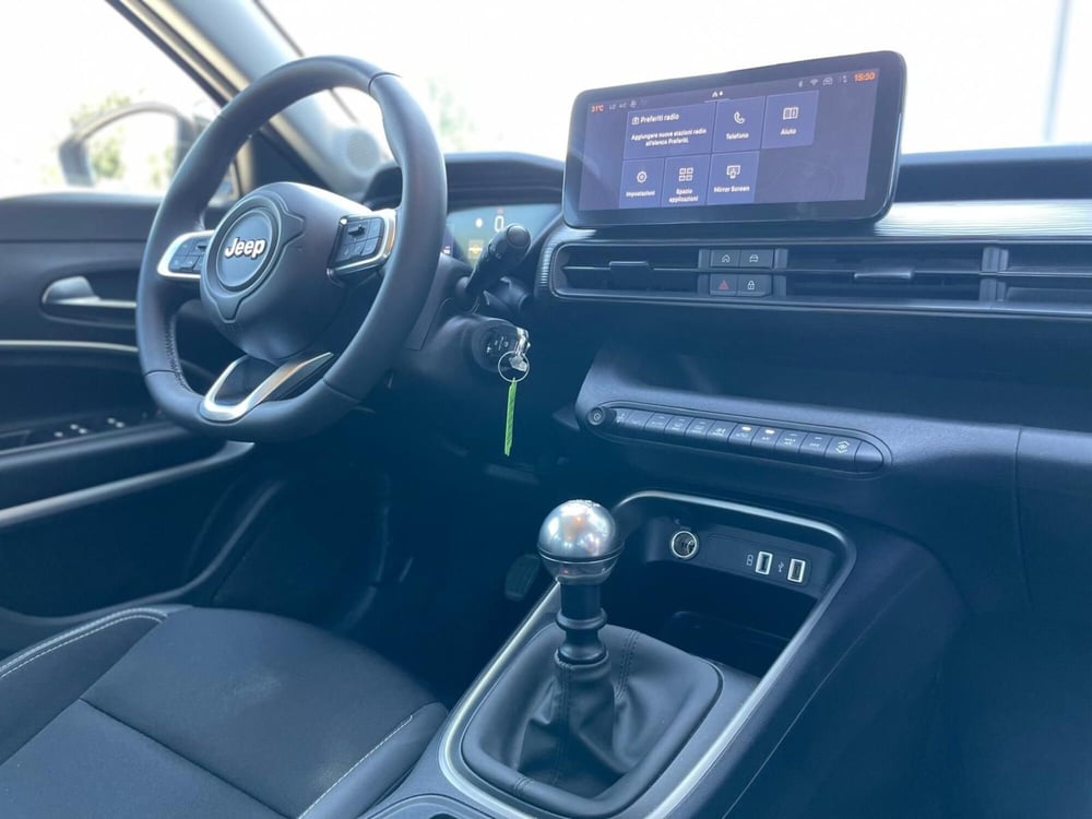 Jeep Avenger usata a Ancona (19)