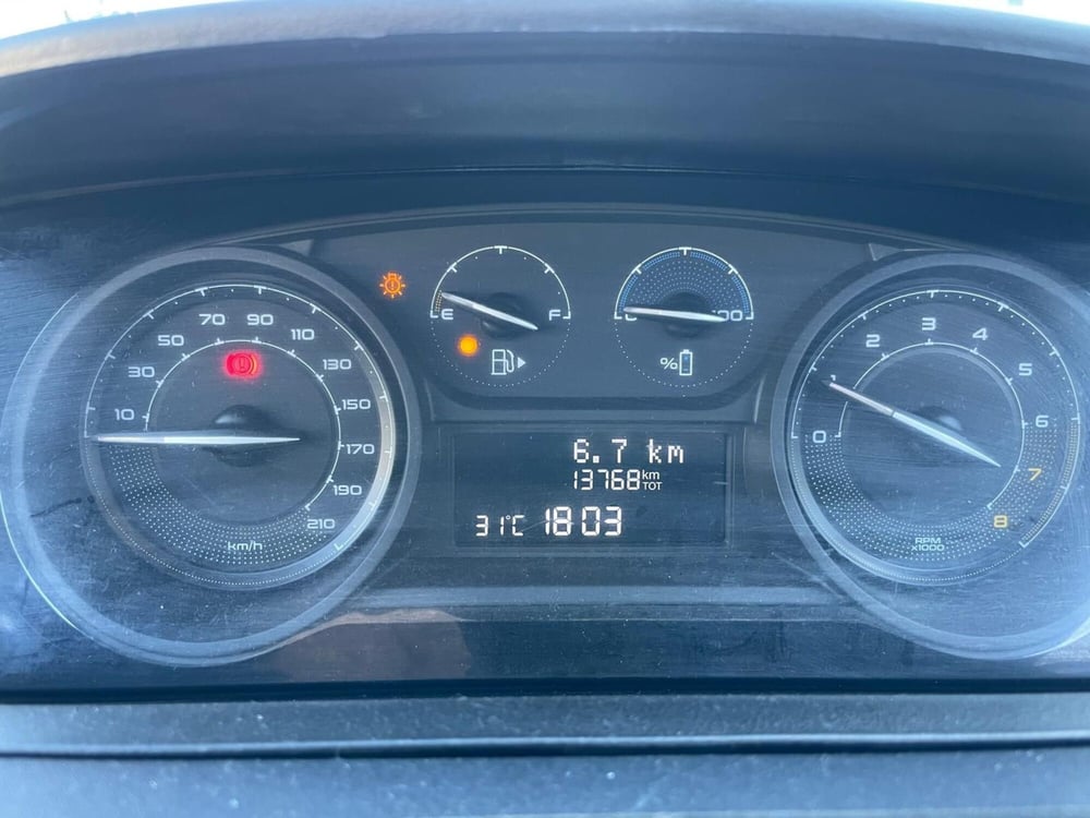 Lancia Ypsilon usata a Ancona (13)