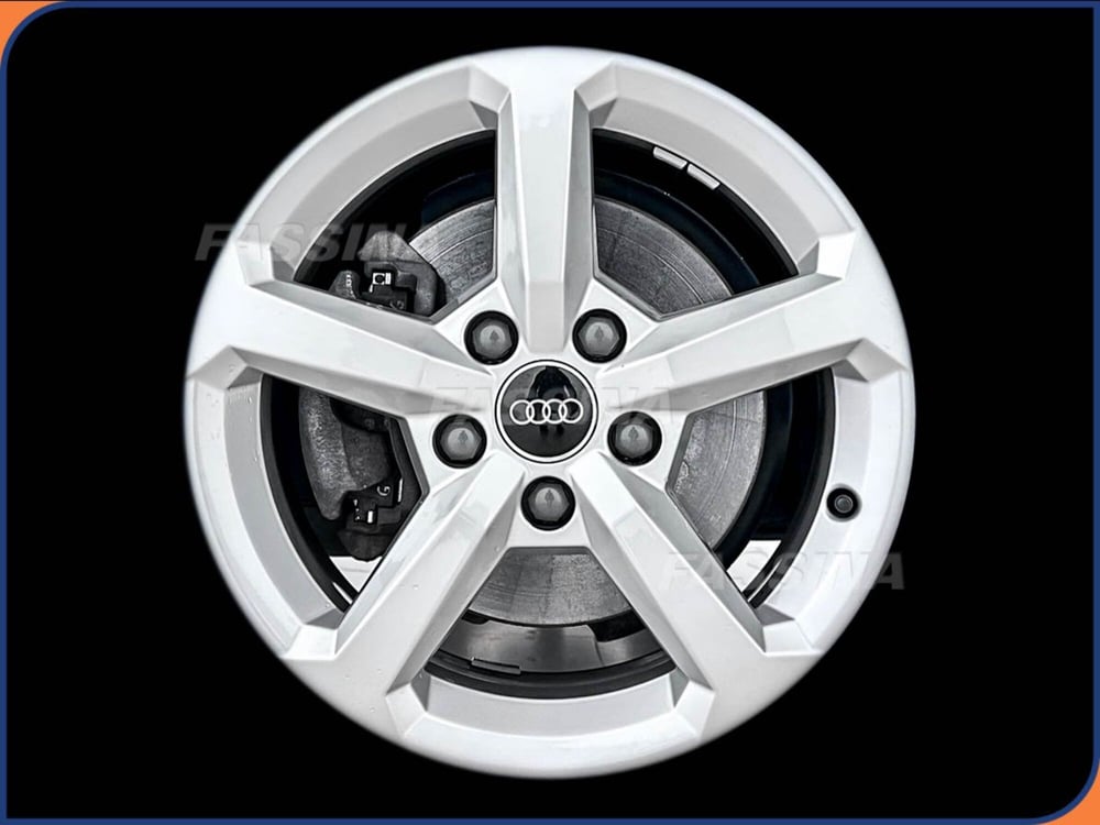 Audi Q2 usata a Milano (7)