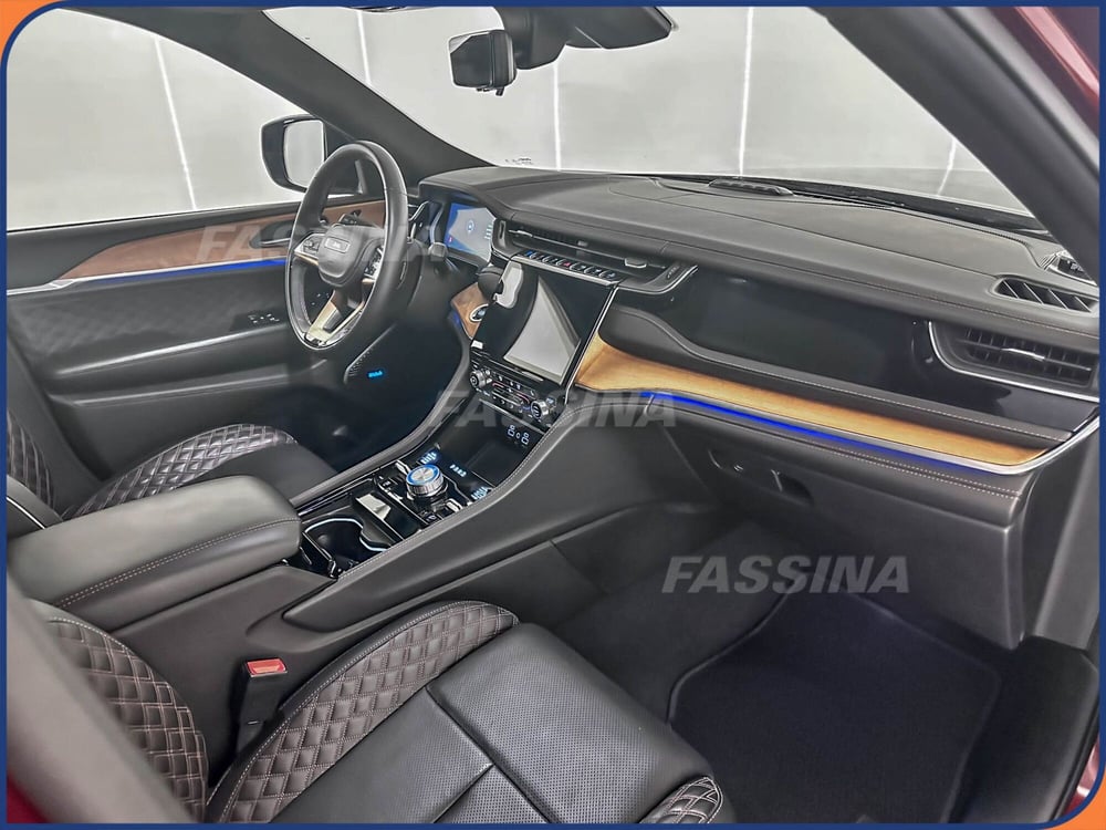Jeep Grand Cherokee usata a Milano (13)