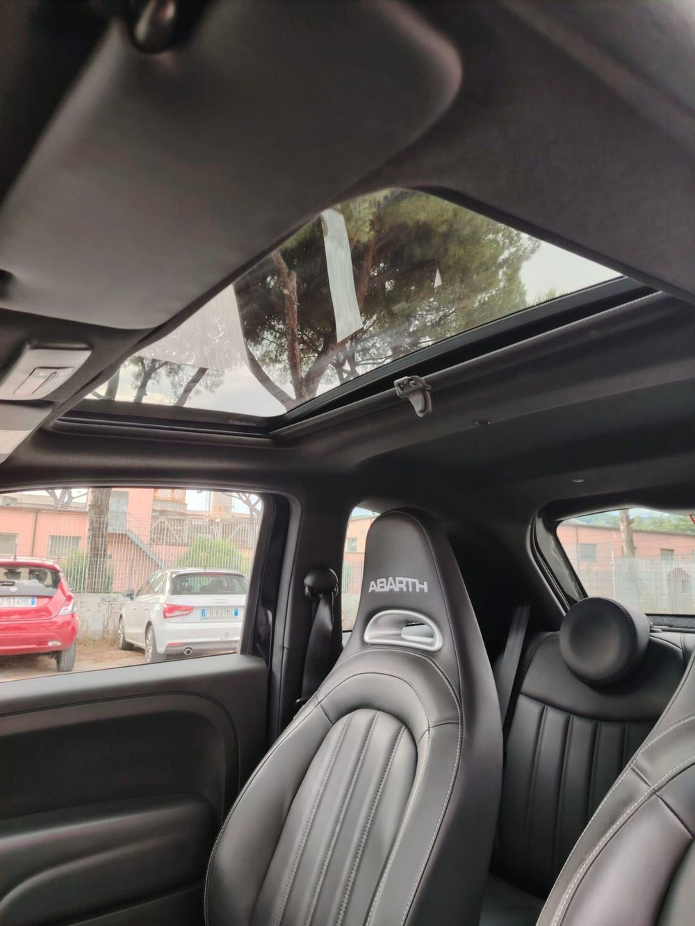 Abarth 595 usata a Massa-Carrara (10)