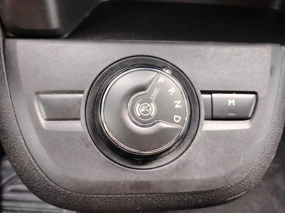 Opel Zafira Life usata a Massa-Carrara (11)