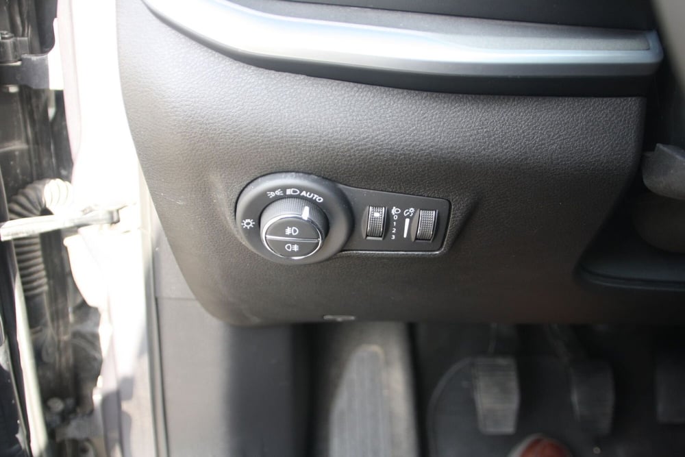Jeep Compass usata a Catania (17)