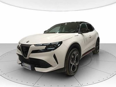Alfa Romeo Junior 1.2 ibrida Speciale 145cv edct6 del 2025 usata a Teramo