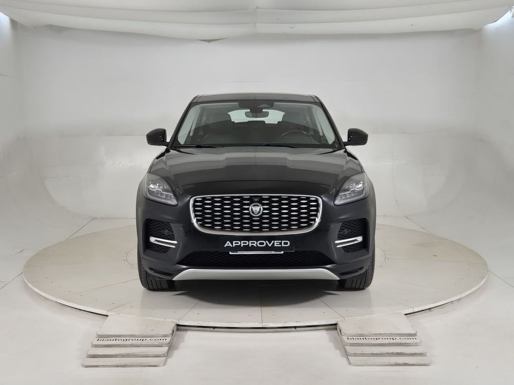 Jaguar E-Pace usata a Torino (8)
