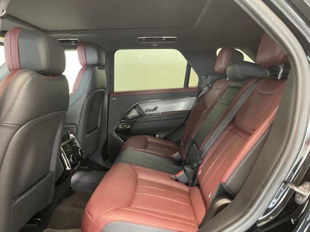Land Rover Range Rover Sport usata a Venezia (5)