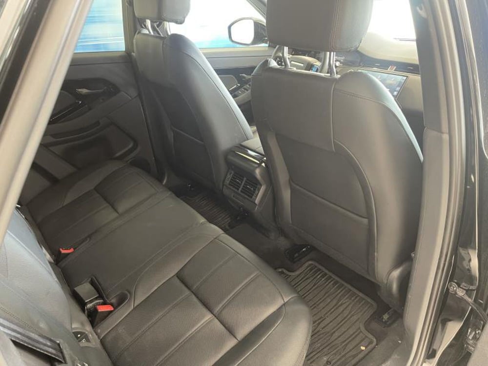Land Rover Range Rover Evoque usata a Venezia (2)
