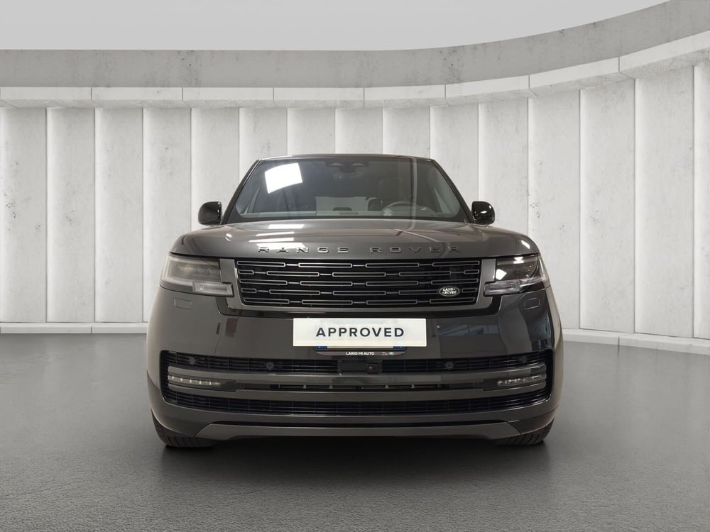 Land Rover Range Rover nuova a Milano (8)