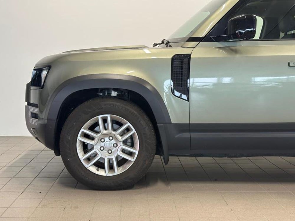 Land Rover Defender usata a Venezia (4)