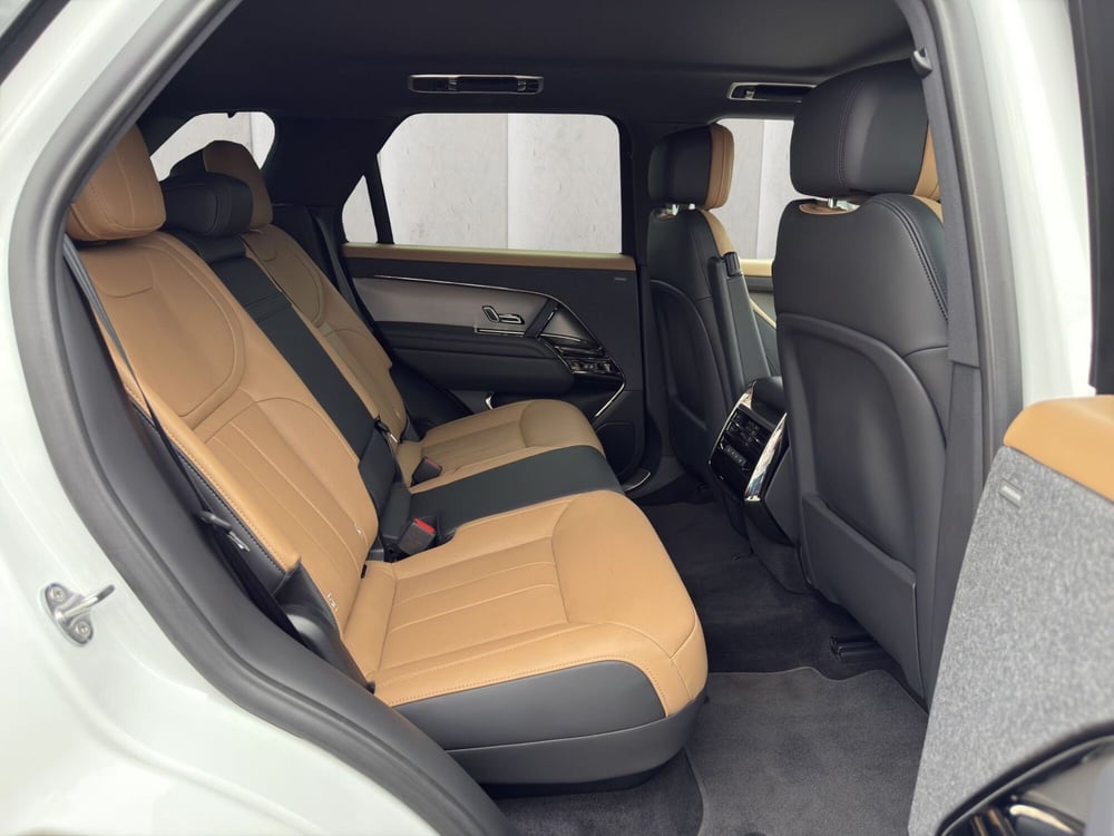 Land Rover Range Rover Sport usata a Milano (5)