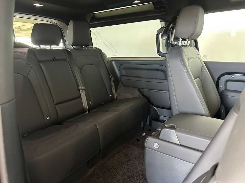Land Rover Defender usata a Modena (5)