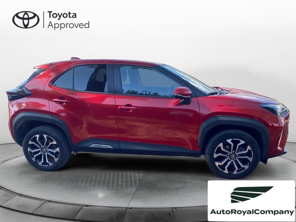 Toyota Yaris Cross usata a Roma (12)
