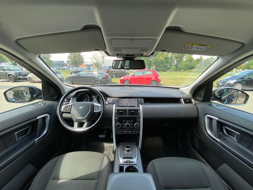 Land Rover Discovery Sport usata a Verbano Cusio Ossola (2)