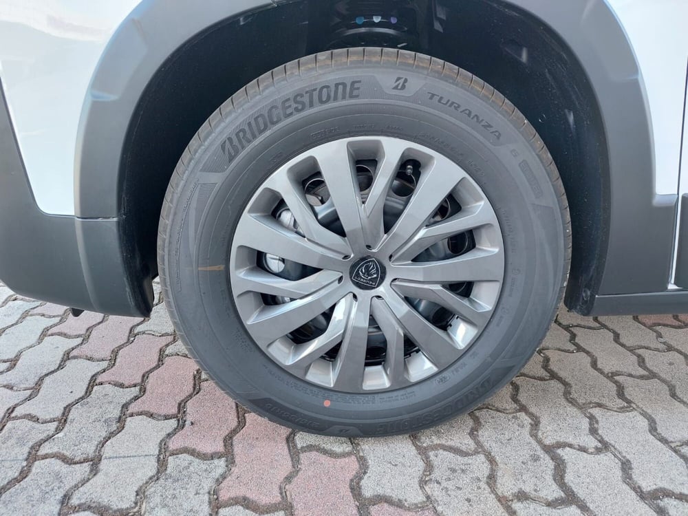 Peugeot Rifter nuova a Pavia (14)