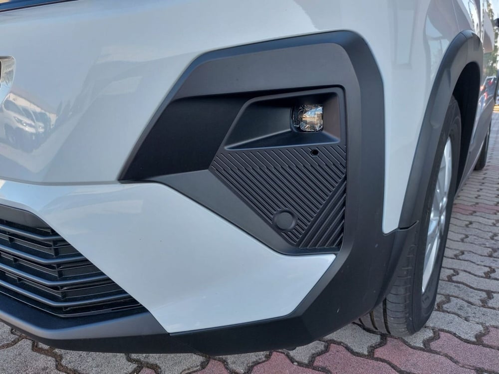Peugeot Rifter nuova a Pavia (13)
