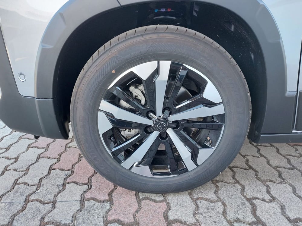 Peugeot Rifter nuova a Pavia (15)