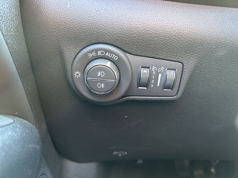 Jeep Compass nuova a Roma (20)