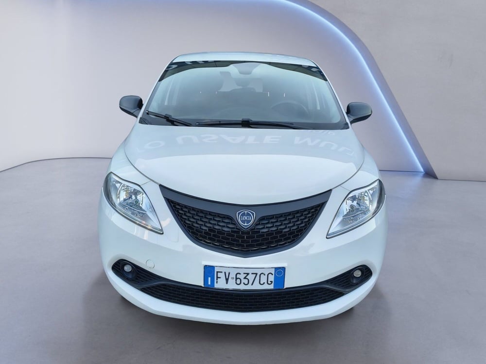 Lancia Ypsilon usata a Padova (2)