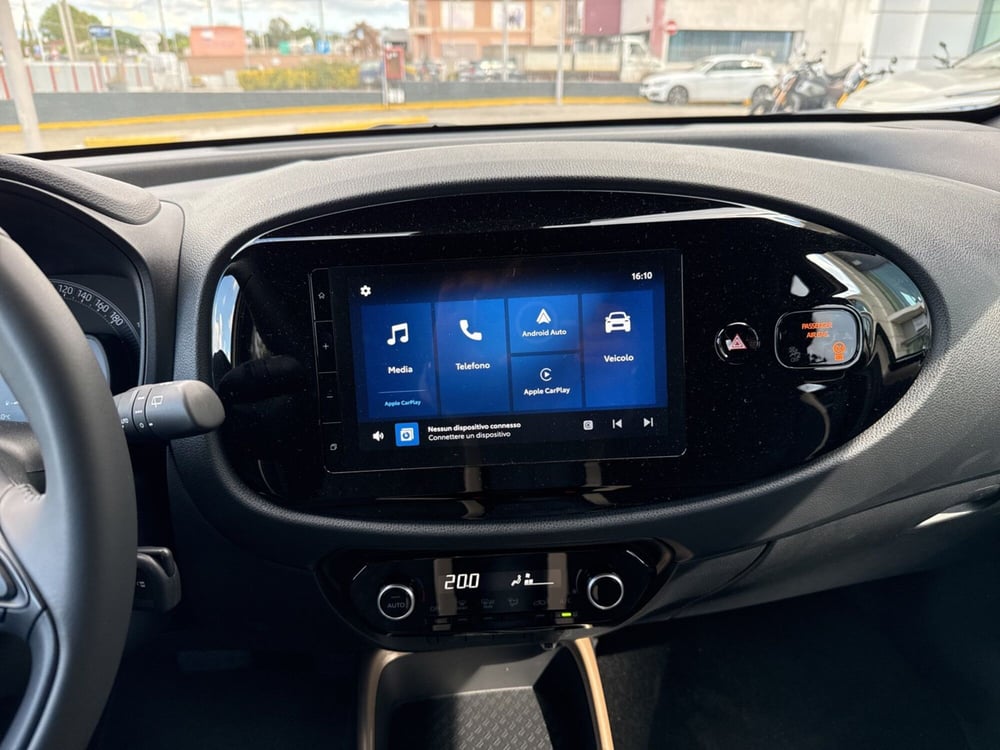 Toyota Aygo X usata a Reggio Calabria (12)