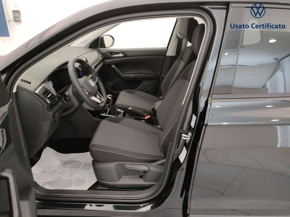 Volkswagen T-Cross nuova a Varese (10)