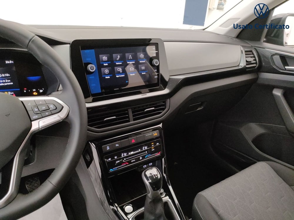 Volkswagen T-Cross nuova a Varese (13)