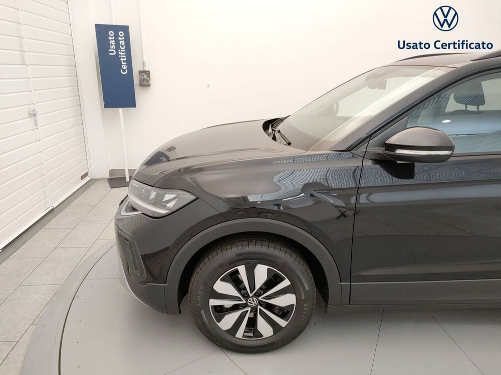 Volkswagen T-Cross nuova a Varese (7)