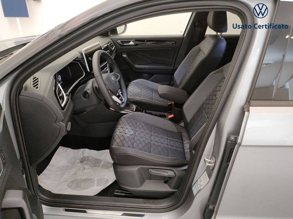 Volkswagen T-Roc usata a Varese (11)
