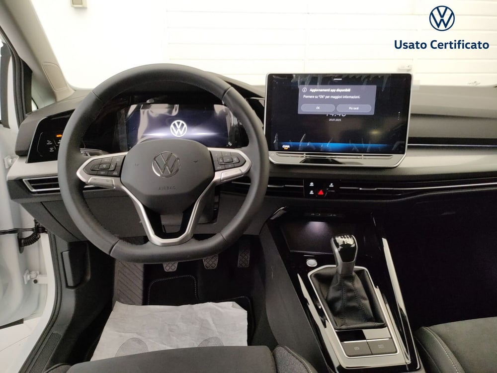 Volkswagen Golf nuova a Varese (12)