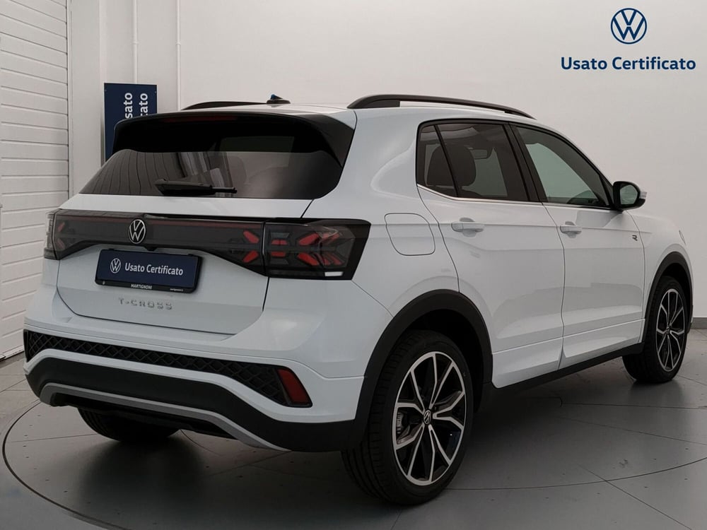 Volkswagen T-Cross nuova a Varese (6)
