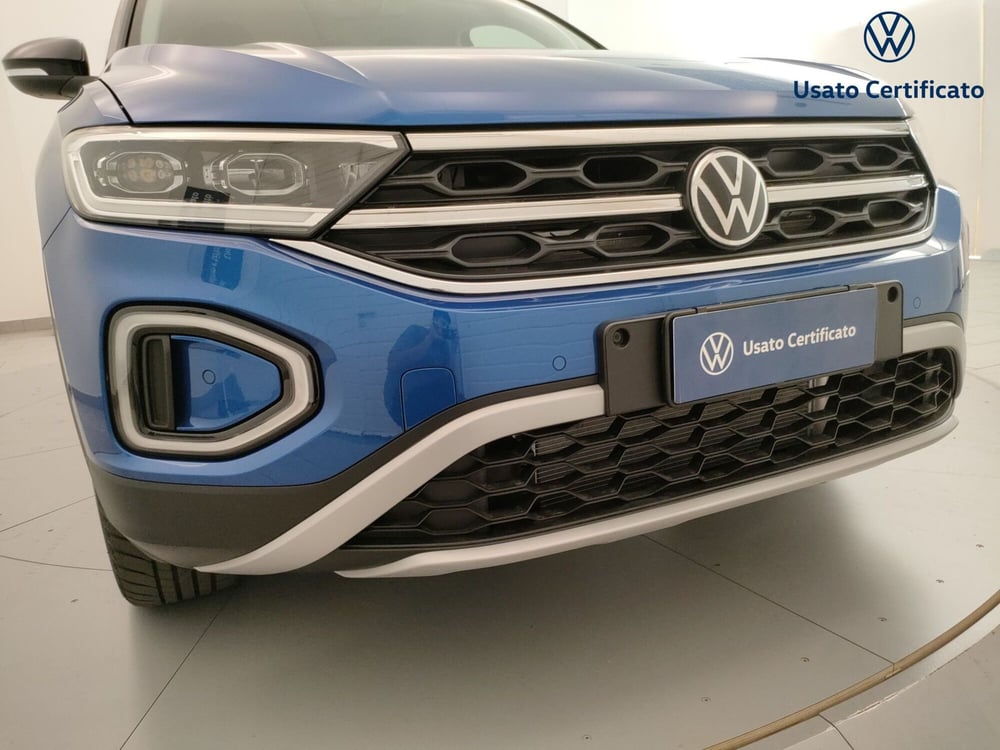 Volkswagen T-Roc nuova a Varese (7)