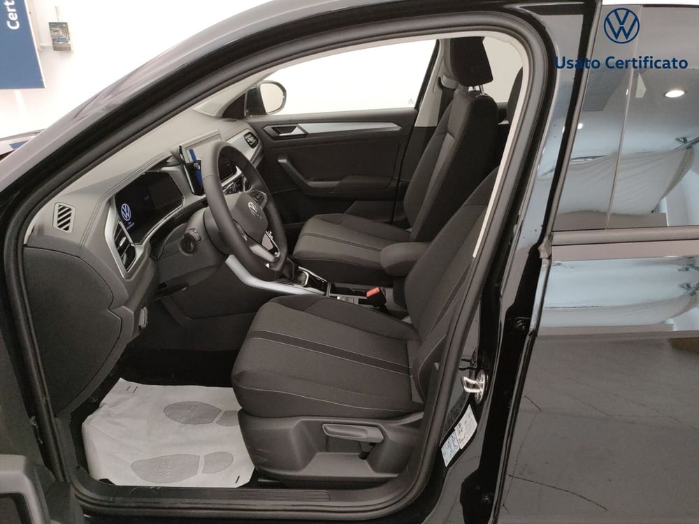 Volkswagen T-Roc nuova a Varese (11)