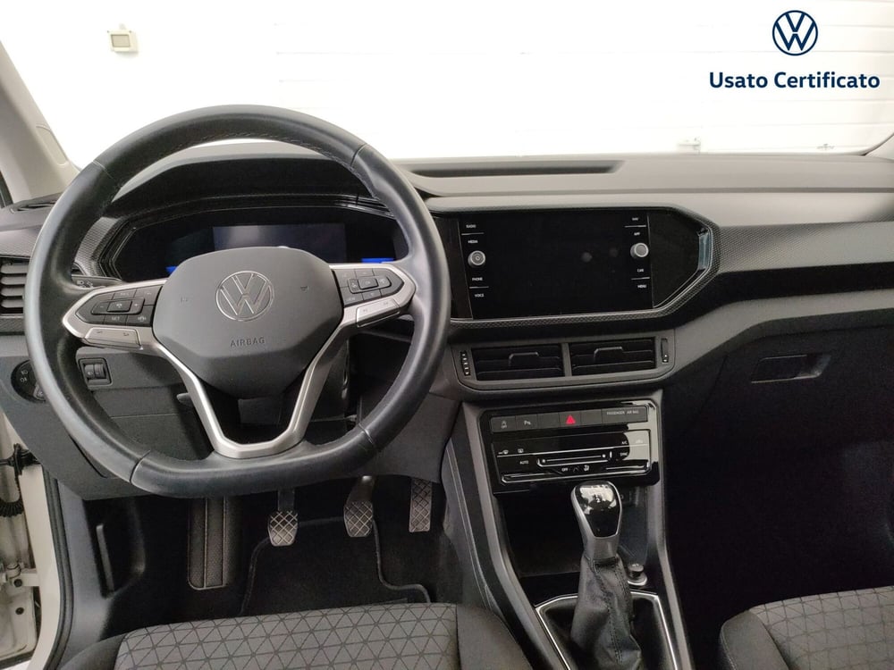 Volkswagen T-Cross usata a Varese (12)